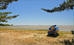 Ile D'Aix. High Noon. France.