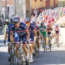 Lance Armstrong and the peloton
