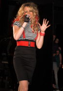 Singer: Kymberley Pody